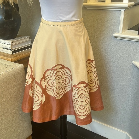 Anthropologie Dresses & Skirts - Anthropologie Odille Silk Floral Applique Sequin Full Midi Skirt Size 6
